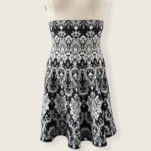 Connection 18 wool blend jacquard print circle sweater skirt